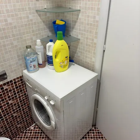 Apartment Zogu I Zi,Tirane 公寓